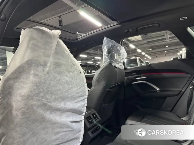 Audi Q5 (80A) 2025 Черный из Кореи, фото 4