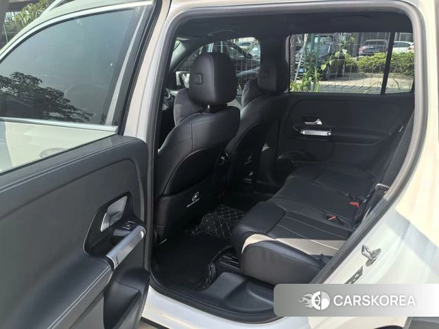 Mercedes-Benz GLB 2023 Белый из Китая, фото 4