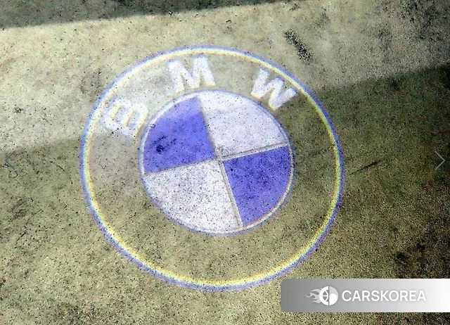 BMW 5 Series (G30) 2022 Белый из Кореи, фото 4