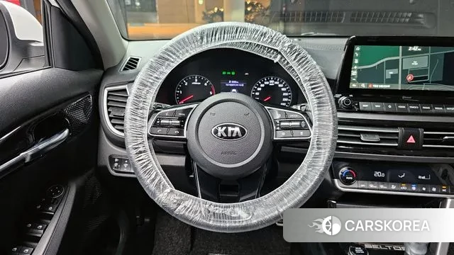 Kia Seltos 2020 Белый из Кореи, фото 4