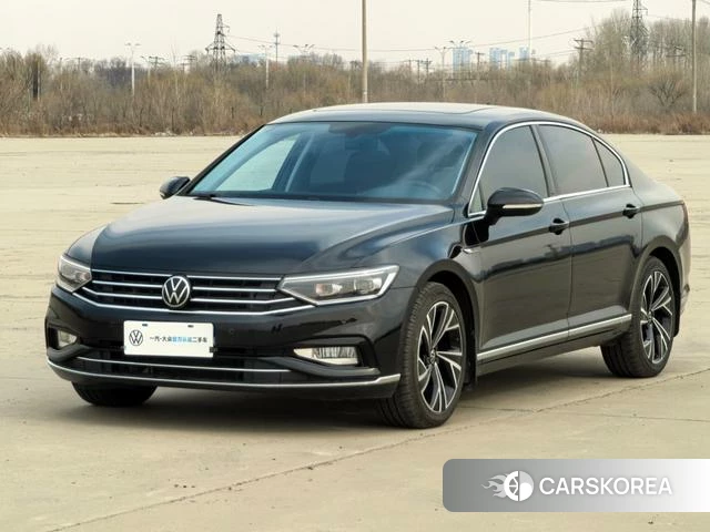 Volkswagen Magotan 2022 Черный из Китая, фото 4
