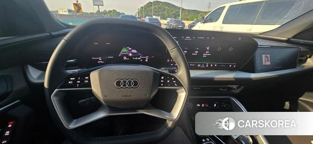 Audi Q5 (80A) 2025 Белый из Кореи, фото 4