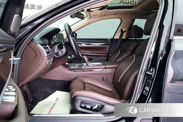 BMW 7 series 2022 Черный из Китая, фото 4