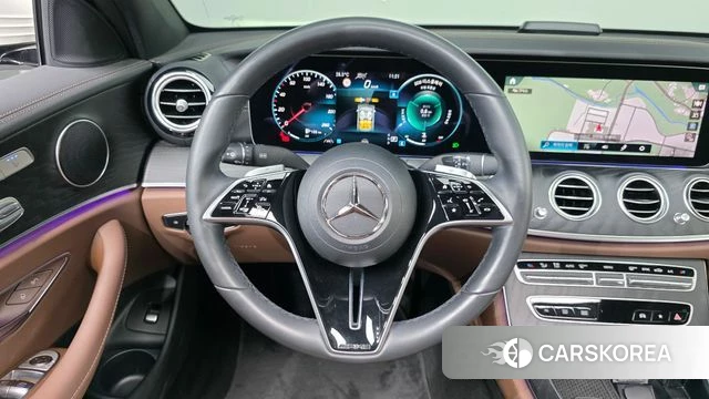 Mercedes-Benz E-Class W213 2023 Белый из Кореи, фото 4