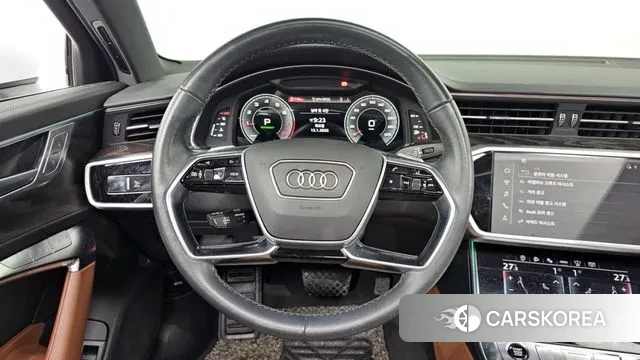Audi A6 (C8) 2021 Белый из Кореи, фото 4