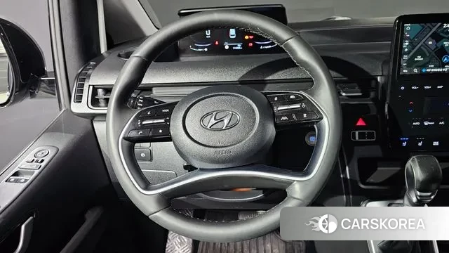 Hyundai Staria 2021 Серебряный из Кореи, фото 4