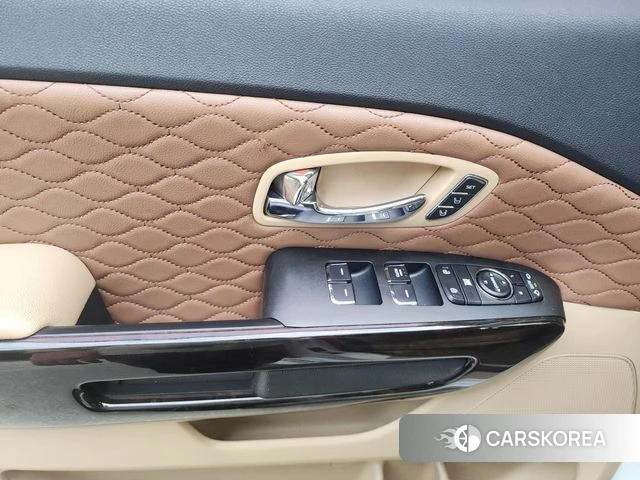Kia The New Carnival 2018 Белый из Кореи, фото 4