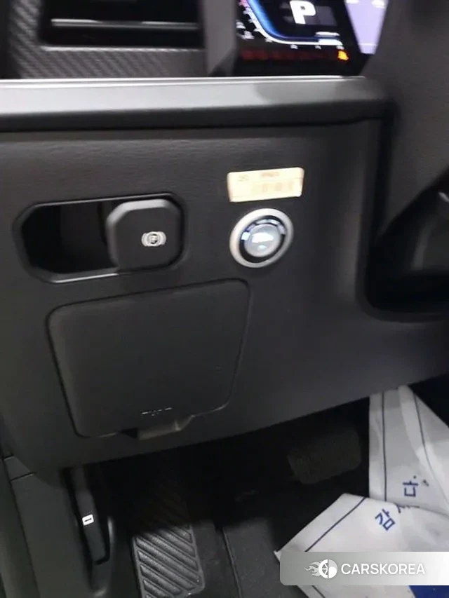 Ssangyong Torres 2023 Темно-зеленый из Кореи, фото 4