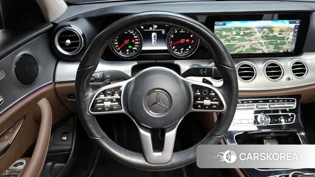 Mercedes-Benz E-Class W213 2018 Белый из Кореи, фото 4