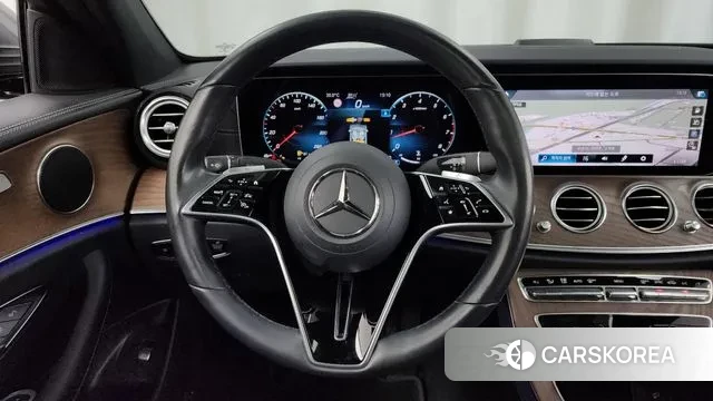 Mercedes-Benz E-Class W213 2021 Серый из Кореи, фото 4