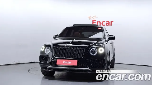 Bentley Bentayga 2018 Черный из Кореи, фото 4