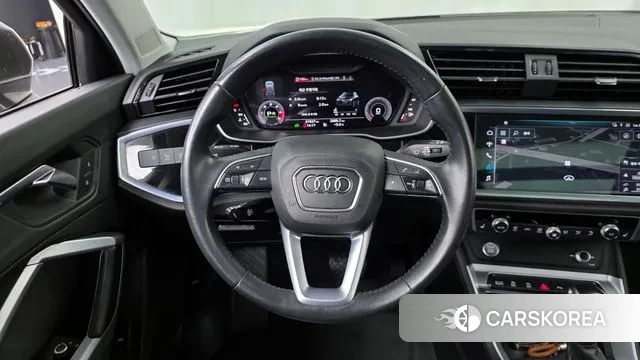 Audi Q3 (F3) 2020 Серый из Кореи, фото 4