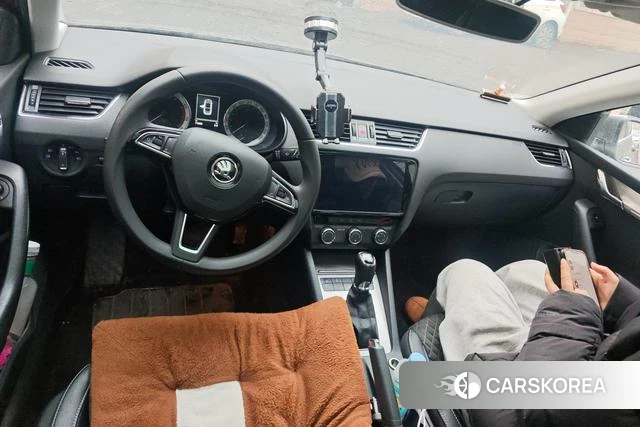 Skoda Octavia 2020 Темно-серый из Китая, фото 4
