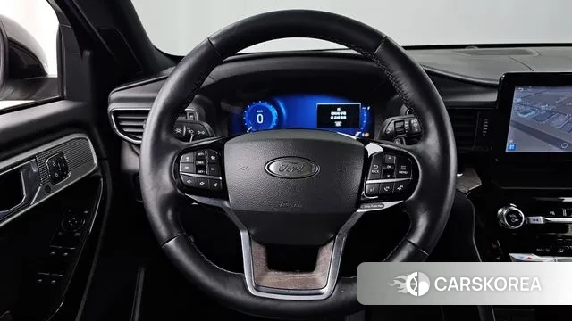 Ford Explorer 6th Generation 2021 Белый из Кореи, фото 4