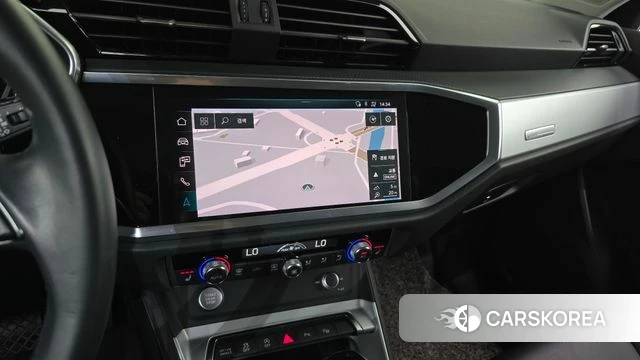 Audi Q3 (F3) 2020 Черный из Кореи, фото 4