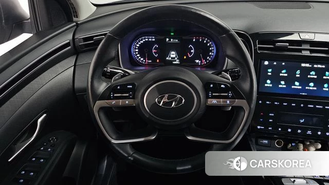 Hyundai Tucson (NX4) 2022 Серебристо-серый из Кореи, фото 4