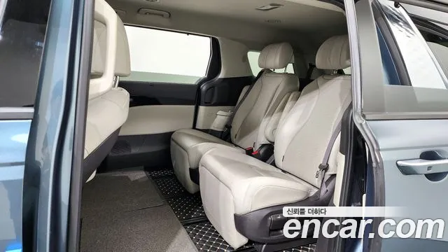 Kia Carnival 4th generation id 2370761 из Кореи 4