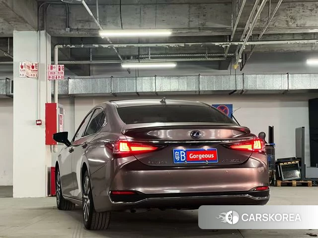 Lexus ES 2021 Шампань из Китая, фото 4