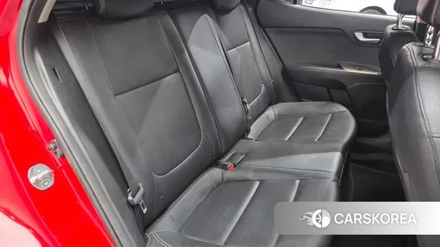 Kia Stonic 2018 Красный из Кореи, фото 4