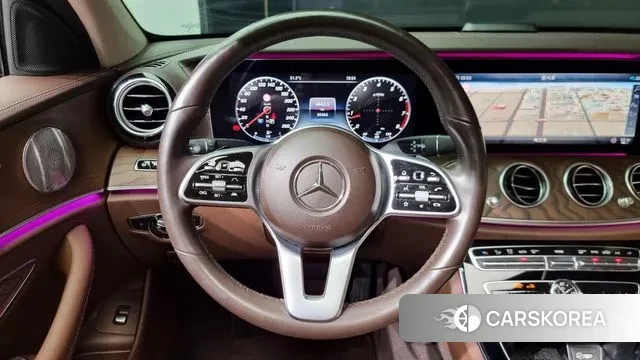 Mercedes-Benz E-Class W213 2020 Черный из Кореи, фото 4