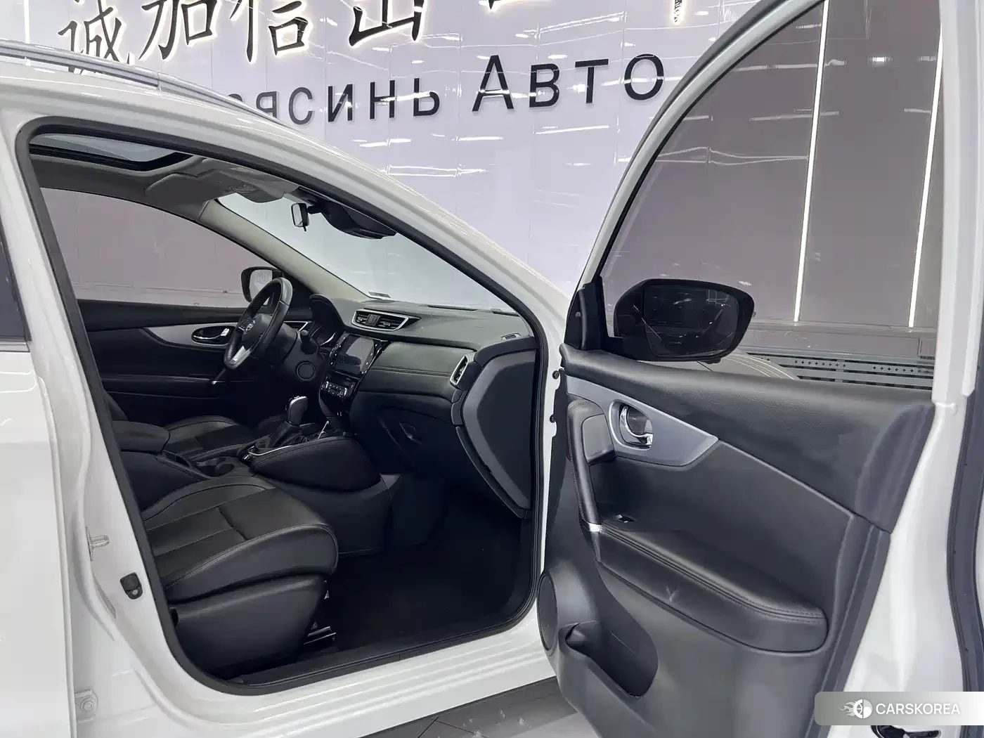 Nissan Qashqai 2022 Белый из Китая, фото 4