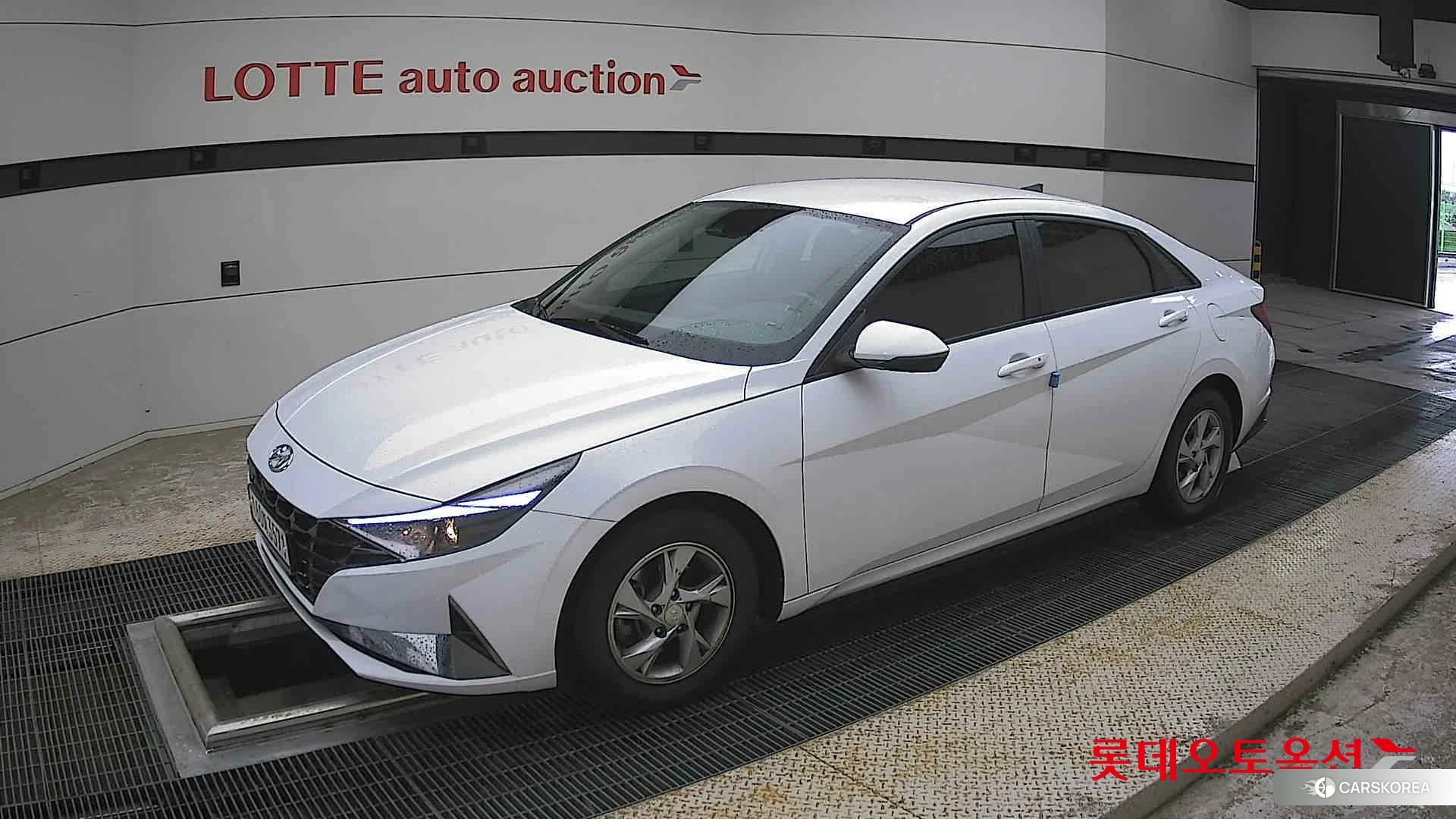 Hyundai Avante 2021 Polar White из Кореи, фото 4