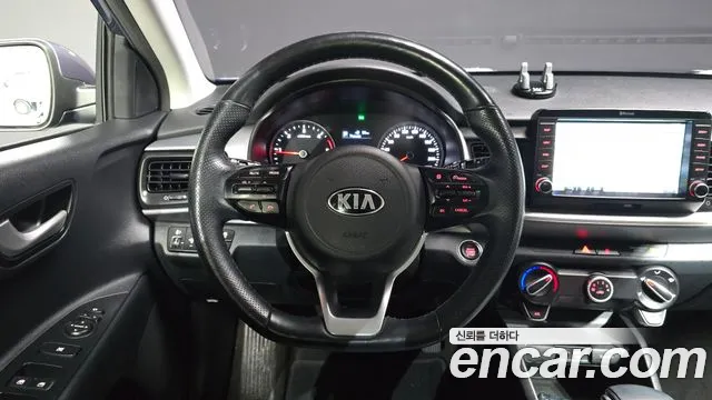 Kia Stonic id 2493034 из Кореи 4