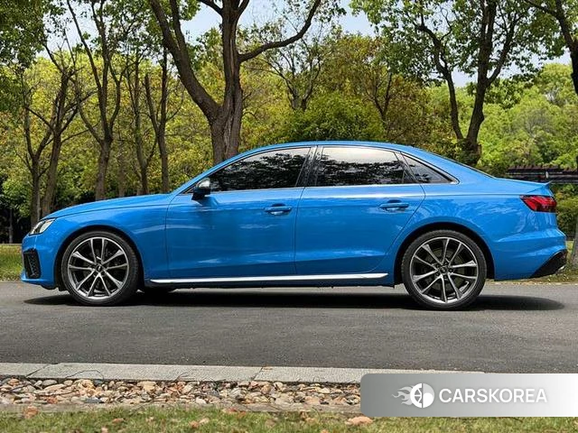 Audi S4 2021 Синий из Китая, фото 4