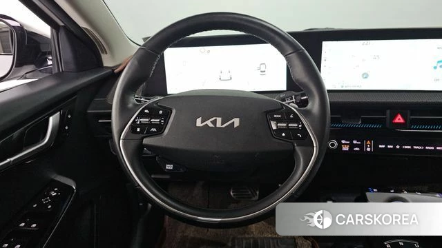 Kia EV6 2022 Белый из Кореи, фото 4