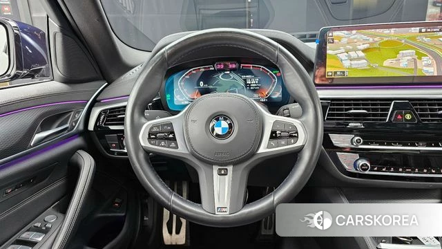 BMW 5 Series (G30) 2023 Черный из Кореи, фото 4