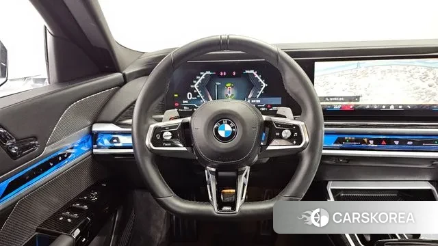 BMW 7 Series (G70) 2024 Белый из Кореи, фото 4