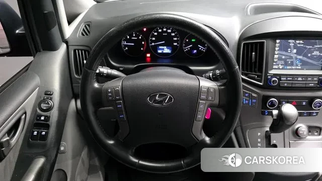 Hyundai The New Grand Starex 2019 Серебристо-серый из Кореи, фото 4