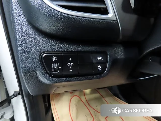 Kia Seltos 2019 Белый из Кореи, фото 4