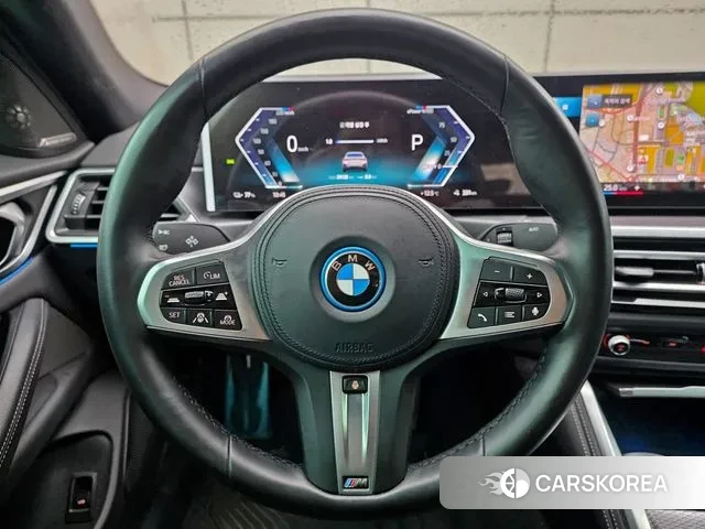 BMW i4 2023 Белый из Кореи, фото 4