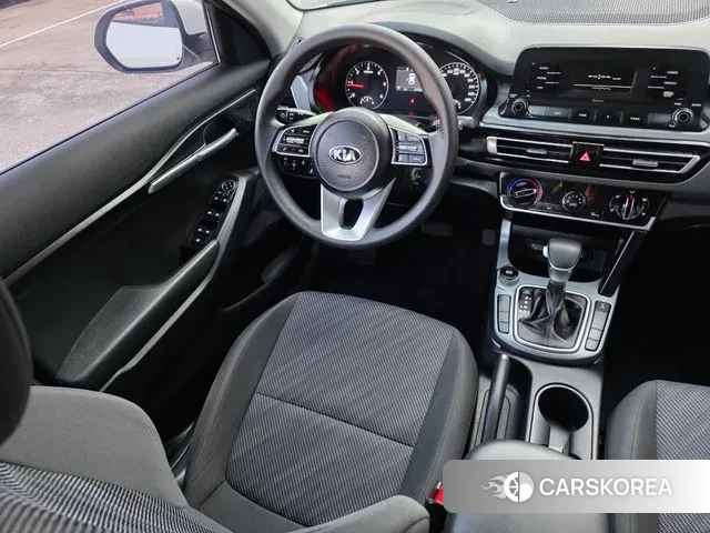 Kia Seltos 2021 Белый из Кореи, фото 4