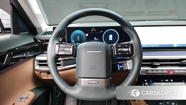 Hyundai Grandeur Hybrid (GN7) 2024 Серебристо-серый из Кореи, фото 4