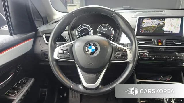 BMW 2 Series Active Tourer (F45) 2019 Белый из Кореи, фото 4