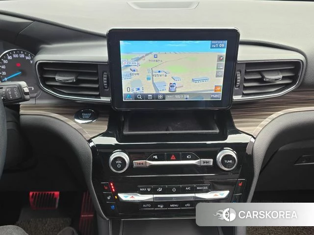 Ford Explorer 6th Generation 2022 Черный из Кореи, фото 4