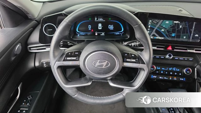 Hyundai The New Avante (CN7) 2023 Белый из Кореи, фото 4