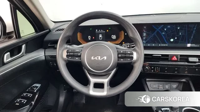 Kia The New K5 3rd generation 2024 Белый из Кореи, фото 4