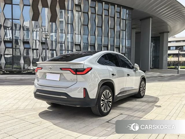 Weilai EC6 2022 Серебристо-серый из Китая, фото 4