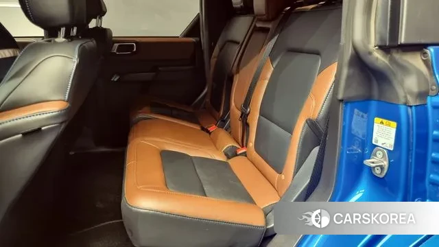 Ford Bronco 6th Generation 2024 Синий из Кореи, фото 4