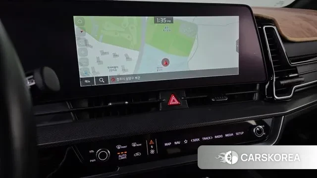 Kia Sportage 5th Generation 2023 Белый из Кореи, фото 4