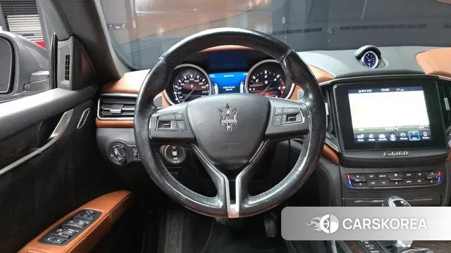 Maserati Ghibli 2018 Серый из Кореи, фото 4