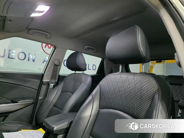 Ssangyong Tivoli Armor 2019 Белый из Кореи, фото 4