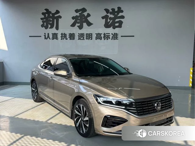 Volkswagen Passat 2022 Шампань из Китая, фото 4