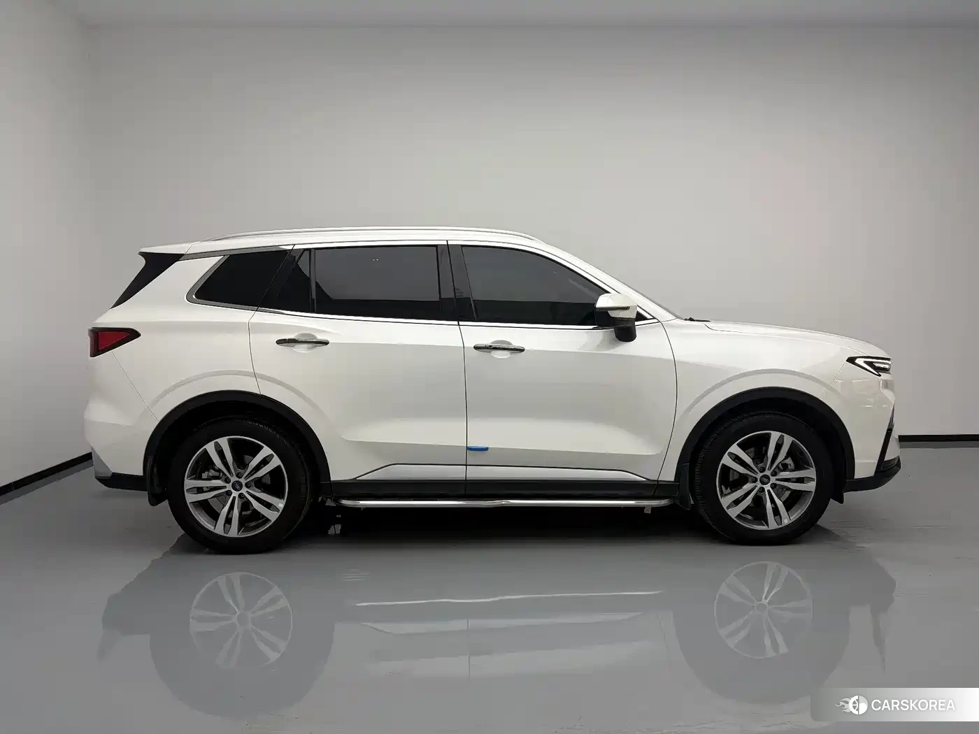 Ford Equator 2023 Белый из Китая, фото 4