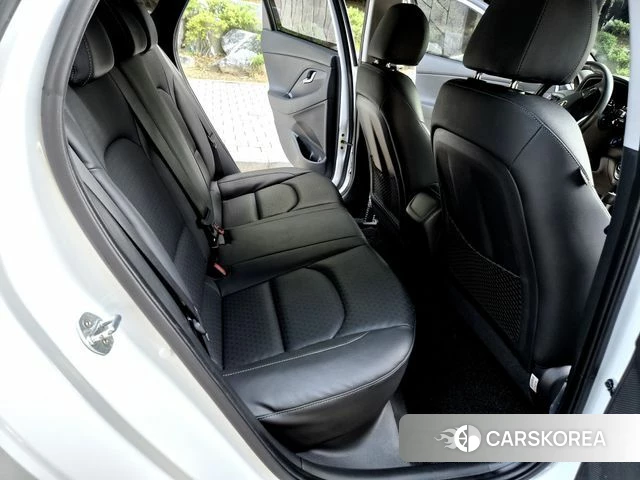 Hyundai i30 (PD) 2018 Белый из Кореи, фото 4