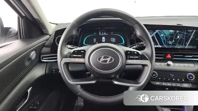 Hyundai The New Avante (CN7) 2023 Белый из Кореи, фото 4