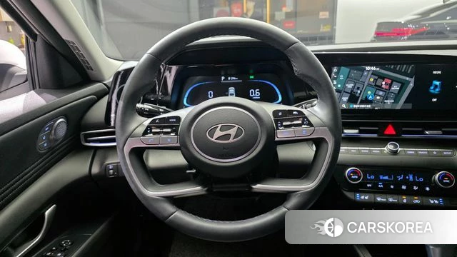 Hyundai The New Avante (CN7) 2024 Белый из Кореи, фото 4